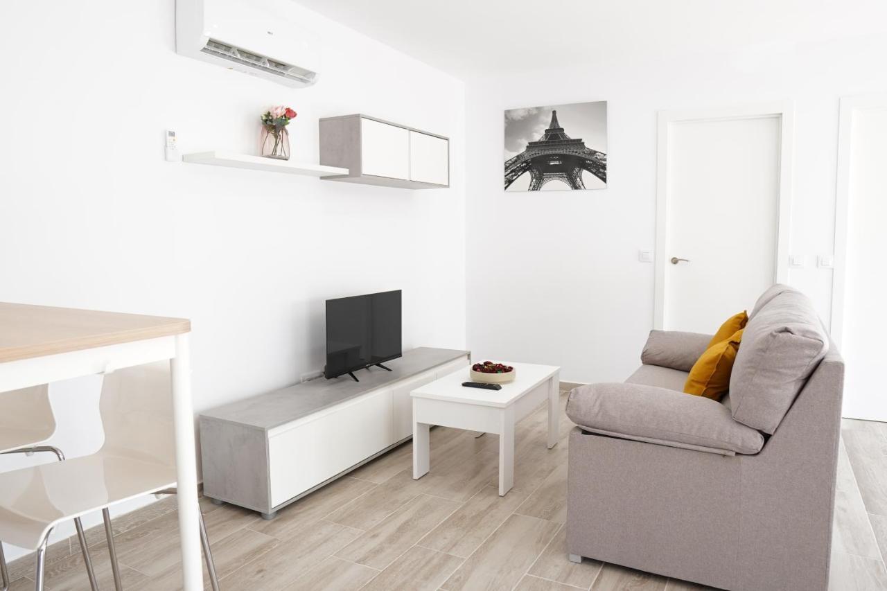 Apartamentos Turisticos San Miguel Arcangel, S.L. San Roque  Dış mekan fotoğraf