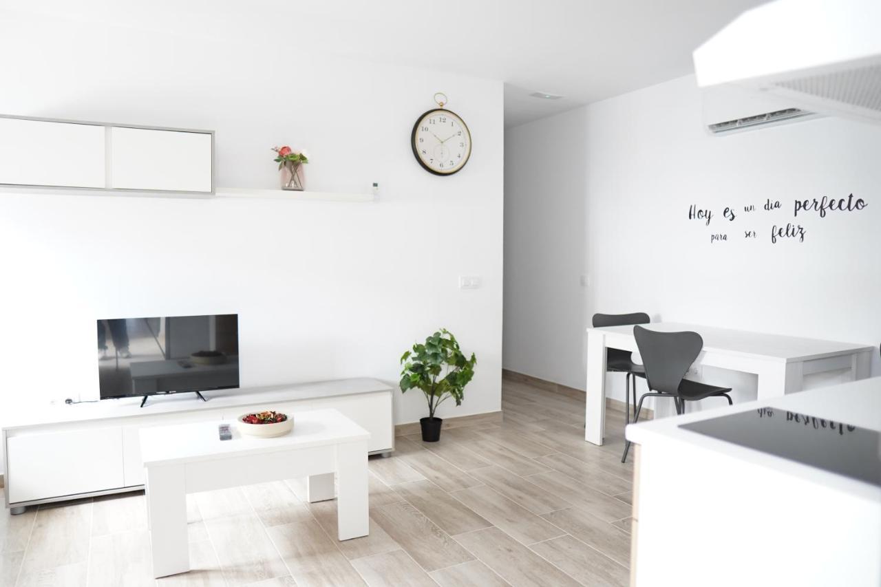 Apartamentos Turisticos San Miguel Arcangel, S.L. San Roque  Dış mekan fotoğraf